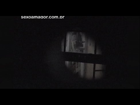 ❤️ Blondie se fait secrètement filmer par un voyeur du quartier caché derrière des briques creuses. Porno at us fr.ixiporn-com.ru ❌️